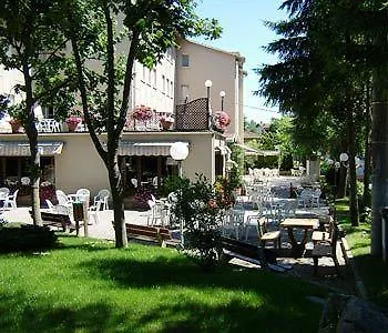 Hotel Falco D'Oro Tole 4*,  Italy