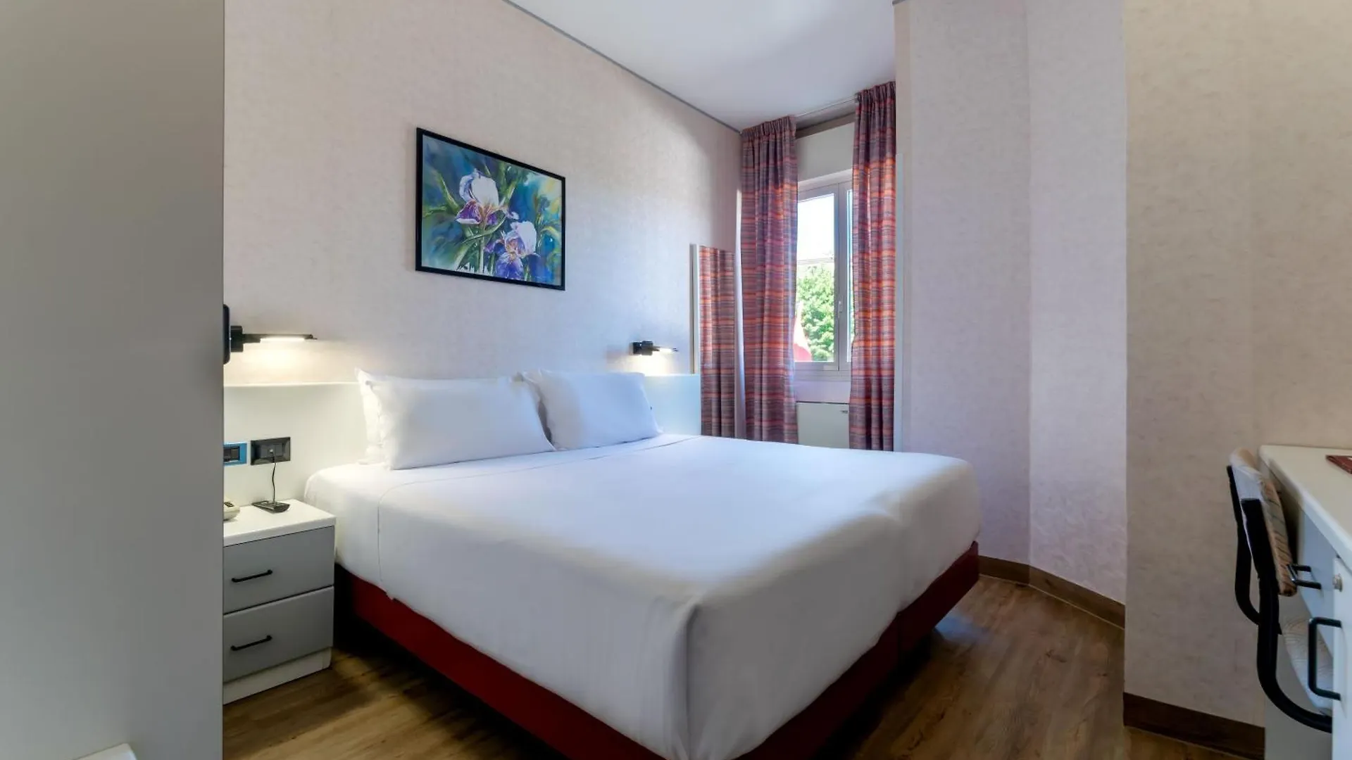 Hotel Falco D'Oro Tole