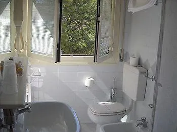 ****  Hotel Falco D'Oro Tole Italy