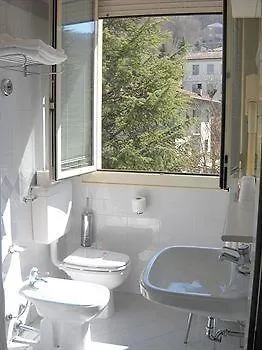 Hotel Falco D'Oro Tole
