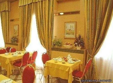 Hotel Falco D'Oro Tole