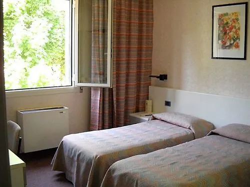 Hotel Falco D'Oro Tole