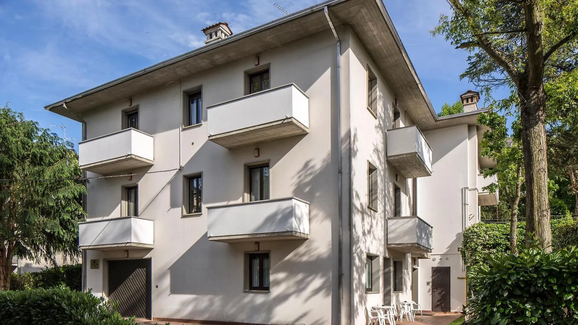 Hotel Falco D'Oro تول